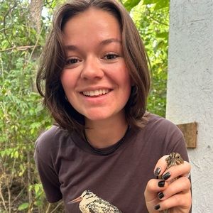 Meet your Posher, Adriana